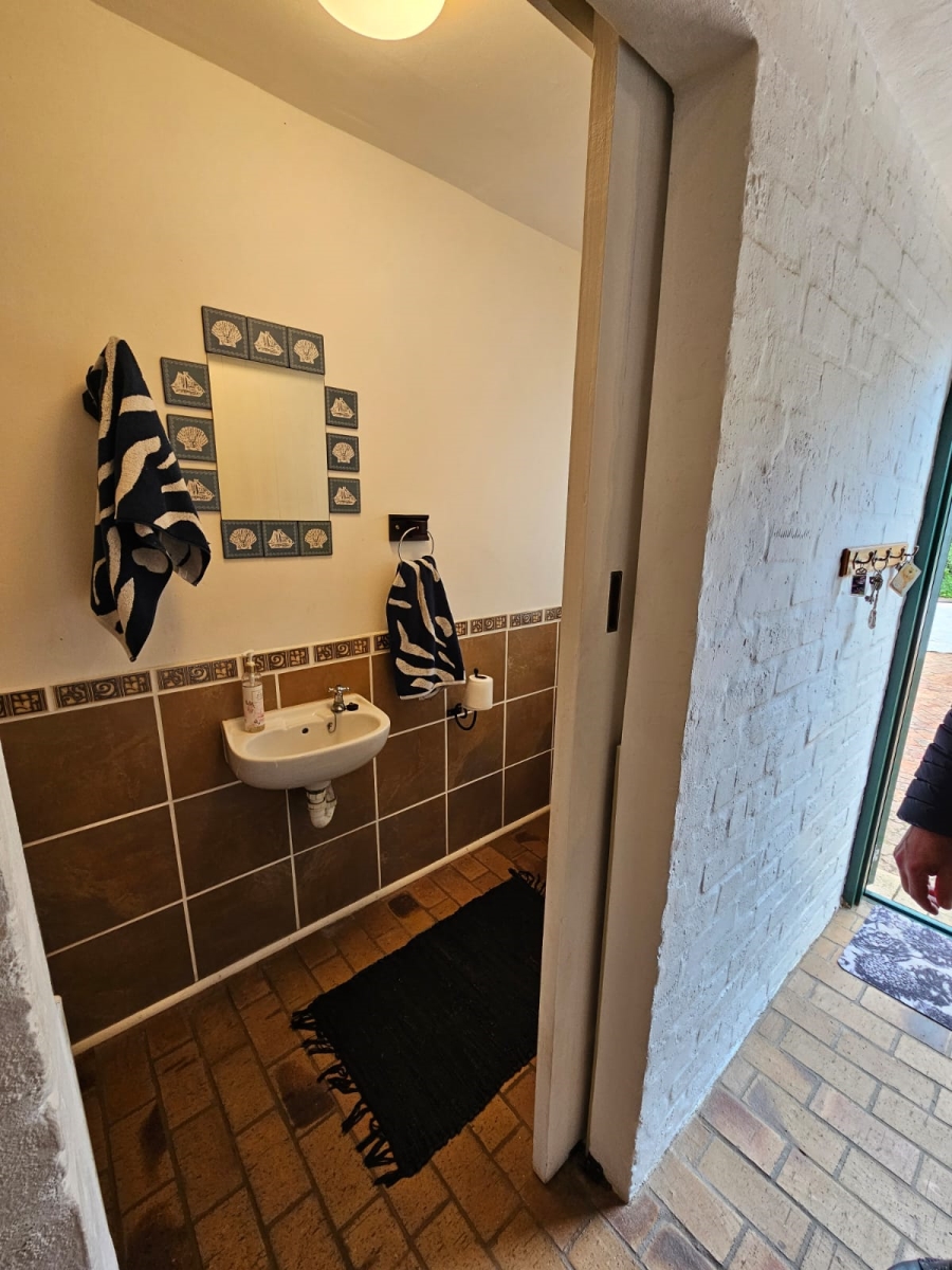 3 Bedroom Property for Sale in Stilbaai Wes Western Cape